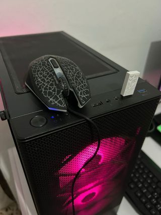 PC Gaming con Ratón y Teclado