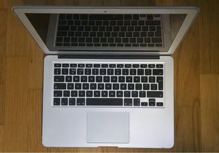 MacBook Air 13” (2017)