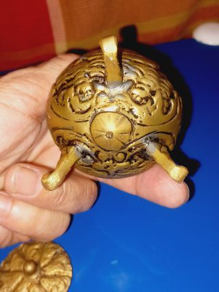 Pequeno pote em Bronze