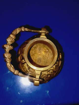 Pequeno pote em Bronze