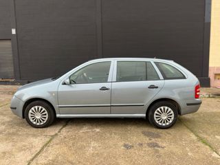 Skoda Fabia 1.4 gasolina