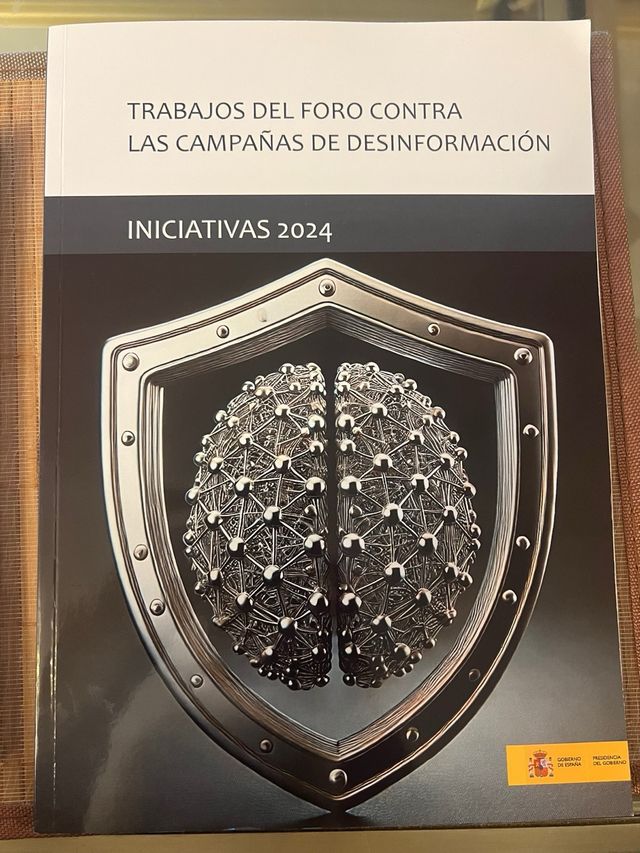 Libro periodismo Verificación Desinformación