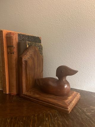 Fermalibri in legno a forma di anatra