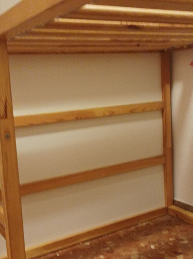 URGE. Litera Kura IKEA Madera Blanca
