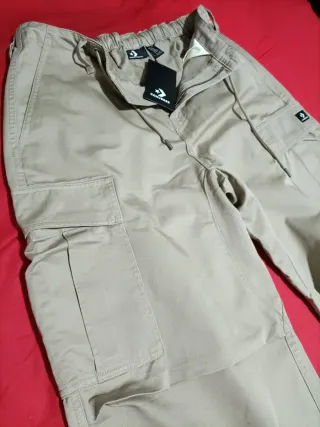 Pantalones Cargo Beige Converse Talla M