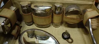 Valigetta da viaggio set igiene personale