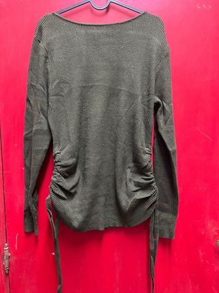 Maglione premaman verde arricciato