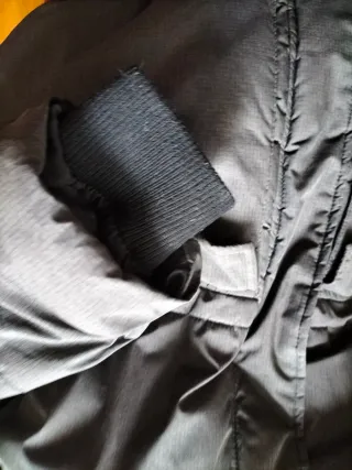 Anorak Primark gris hombre