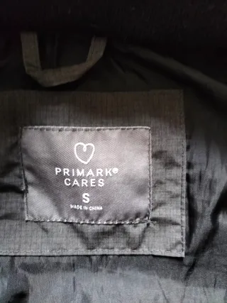 Anorak Primark gris hombre
