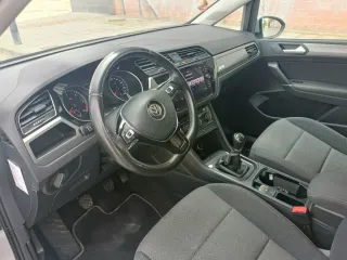 Volkswagen Touran 2019