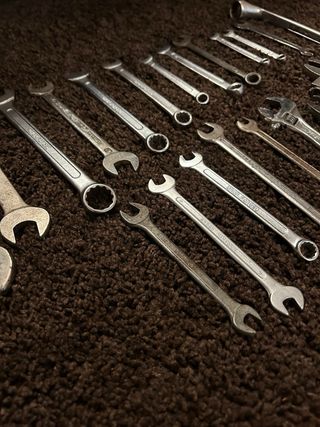 Juego llaves fijas e inglesas