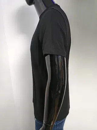 Camiseta Karl Lagerfeld Negra