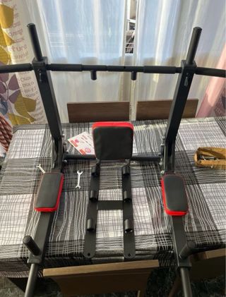 Barra dominadas multifuncional pared