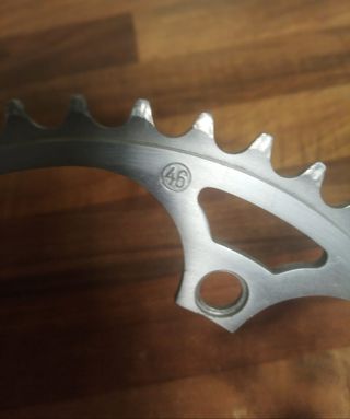 Plato Zeus de 46 dientes.