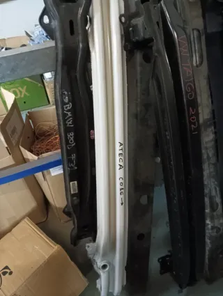 Refuerzo Parachoques Trasero Ateca