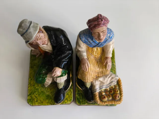 SUJETALIBROS CERAMICA CELTA PONTECESURES