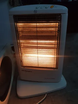 Estufa eléctrica Orbegozo blanca