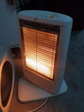 Estufa eléctrica Orbegozo blanca