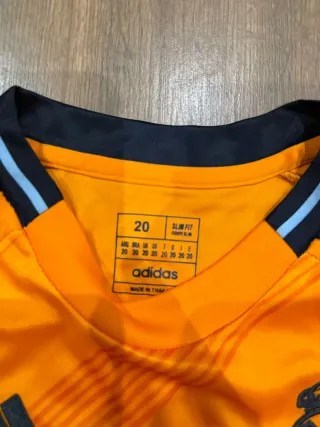 Conjunto Real Madrid Naranja Niño