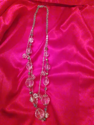 Collar bolas transparentes y plateadas