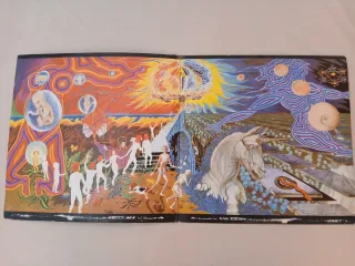 Earth & Fire (vinilo)