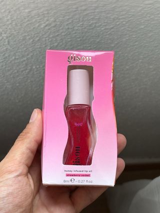 Gisou Honey Infused Lip Oil Strawberry Sorbet