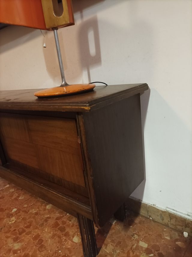 URGE. Aparador Vintage Madera