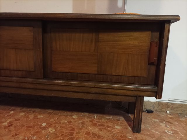 URGE. Aparador Vintage Madera