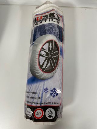 Cadenas tipo funda para los neumáticos del coche