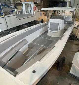 Barco 9,90m recreo/pesca