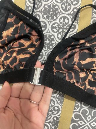 Sujetador estampado leopardo y malla talla L