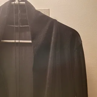 Levita Terciopelo Negro Talla S