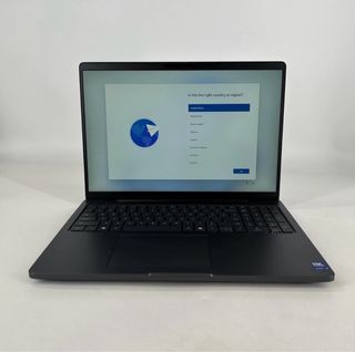 Portátil Dell Pro Max 16 MC16250 16”