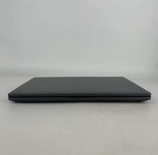 Portátil Dell Pro Max 16 MC16250 16”