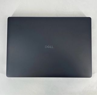 Portátil Dell Pro Max 16 MC16250 16”