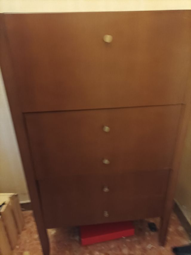 URGE. Mueble zapatero de madera