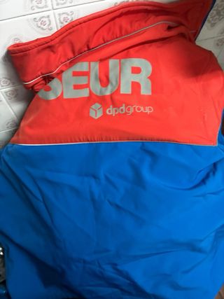 Chaqueta SEUR Talla M