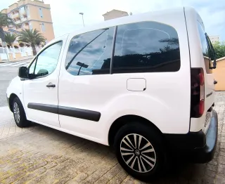 Peugeot Partner 2015