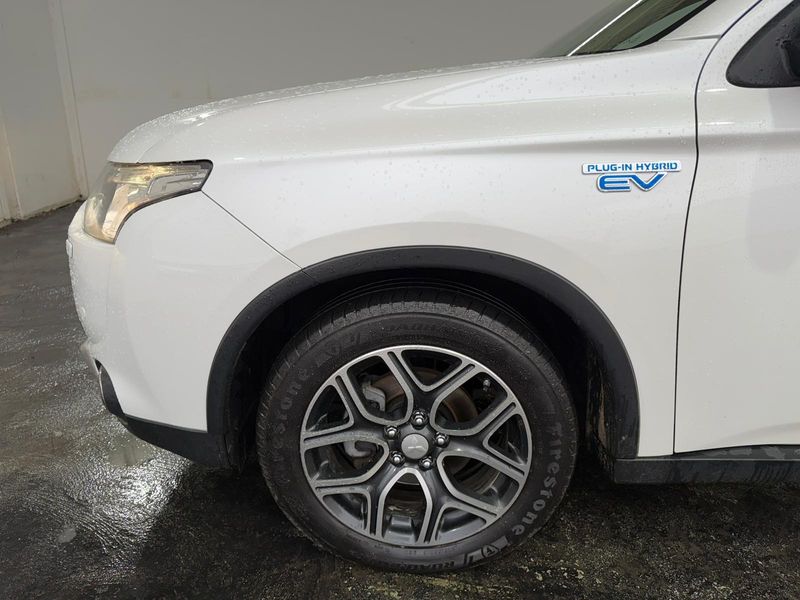 Mitsubishi Outlander 2015, foto 5
