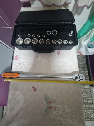 MALETIN MAGNUSSON CARRACA TELESCOPICA 20 PIEZAS