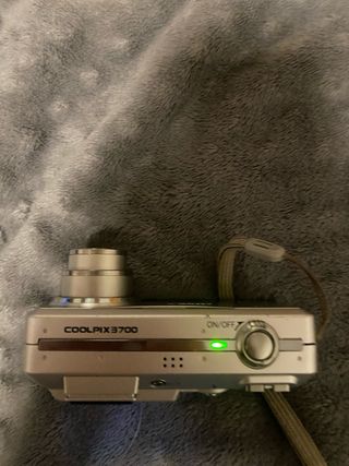 Cámara Digital Nikon Coolpix 3700