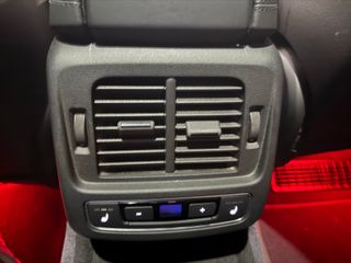 Audi e-tron GT Audi e-tron GT 60 quattro 350kW (476CV)