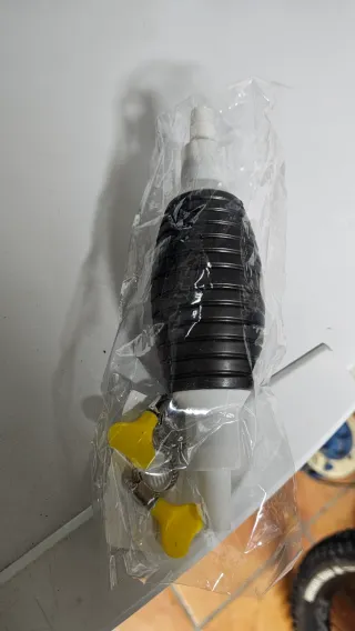 Perilla extractora de agua o liquidos