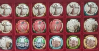 Lot de 18 xapes/plaques/chapas cava MIL.LIARI