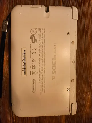 Nintendo 3DS XL Blanco