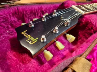 Gibson Les Paul Gold Top Deluxe 2001