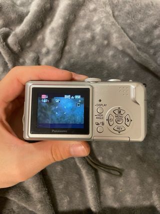 Cámara Digital Panasonic Lumix DMC-LS2