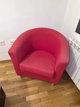 Butaca roja Ikea