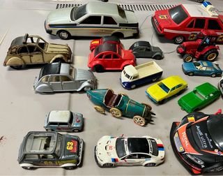 Lote coches de juguete antiguos