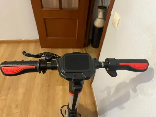 Patinete Eléctrico E-R1 Negro/Rojo